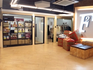 Rent Industrial Building【專營觀塘工廈出租】『MAN-HK.COM』觀塘工廈出租 觀塘分租單位 觀塘租工廈 觀塘租工作室 觀塘租樓上舖 租STUDIO 觀塘樓上舖出租 觀塘工作室出租 觀塘網店工作室 觀塘工作坊出租 觀塘工廈物業代理 SHOWROOM 觀塘小型工作坊出租 觀塘小型工作室出租 觀塘小型辦公室出租 觀塘小型烘焙教室出租 觀塘小型時裝網店出租 觀塘小型水晶網店出租 觀塘塔羅工作室出租 觀塘多功能工作室出租等等