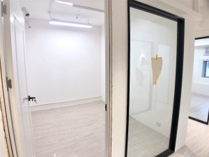 Rent Industrial Building【專營觀塘工廈出租】『MAN-HK.COM』觀塘工廈出租 觀塘分租單位 觀塘租工廈 觀塘租工作室 觀塘租樓上舖 租STUDIO 觀塘樓上舖出租 觀塘工作室出租 觀塘網店工作室 觀塘工作坊出租 觀塘工廈物業代理 SHOWROOM 觀塘小型工作坊出租 觀塘小型工作室出租 觀塘小型辦公室出租 觀塘小型烘焙教室出租 觀塘小型時裝網店出租 觀塘小型水晶網店出租 觀塘塔羅工作室出租 觀塘多功能工作室出租等等