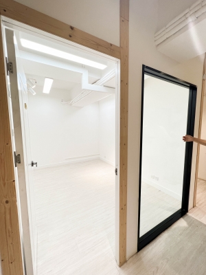 Rent Industrial Building【專營觀塘工廈出租】『MAN-HK.COM』觀塘工廈出租 觀塘分租單位 觀塘租工廈 觀塘租工作室 觀塘租樓上舖 租STUDIO 觀塘樓上舖出租 觀塘工作室出租 觀塘網店工作室 觀塘工作坊出租 觀塘工廈物業代理 SHOWROOM 觀塘小型工作坊出租 觀塘小型工作室出租 觀塘小型辦公室出租 觀塘小型烘焙教室出租 觀塘小型時裝網店出租 觀塘小型水晶網店出租 觀塘塔羅工作室出租 觀塘多功能工作室出租等等