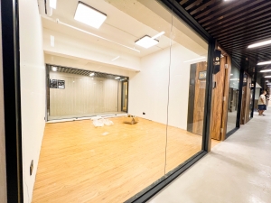 Rent Industrial Building【專營觀塘工廈出租】『MAN-HK.COM』觀塘工廈出租 觀塘分租單位 觀塘租工廈 觀塘租工作室 觀塘租樓上舖 租STUDIO 觀塘樓上舖出租 觀塘工作室出租 觀塘網店工作室 觀塘工作坊出租 觀塘工廈物業代理 SHOWROOM 觀塘小型工作坊出租 觀塘小型工作室出租 觀塘小型辦公室出租 觀塘小型烘焙教室出租 觀塘小型時裝網店出租 觀塘小型水晶網店出租 觀塘塔羅工作室出租 觀塘多功能工作室出租等等