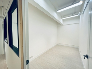 Rent Industrial Building【專營觀塘工廈出租】『MAN-HK.COM』觀塘工廈出租 觀塘分租單位 觀塘租工廈 觀塘租工作室 觀塘租樓上舖 租STUDIO 觀塘樓上舖出租 觀塘工作室出租 觀塘網店工作室 觀塘工作坊出租 觀塘工廈物業代理 SHOWROOM 觀塘小型工作坊出租 觀塘小型工作室出租 觀塘小型辦公室出租 觀塘小型烘焙教室出租 觀塘小型時裝網店出租 觀塘小型水晶網店出租 觀塘塔羅工作室出租 觀塘多功能工作室出租等等