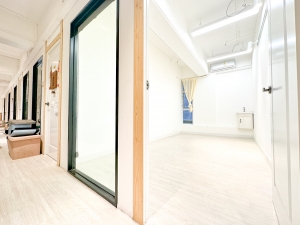 Rent Industrial Building【專營觀塘工廈出租】『MAN-HK.COM』觀塘工廈出租 觀塘分租單位 觀塘租工廈 觀塘租工作室 觀塘租樓上舖 租STUDIO 觀塘樓上舖出租 觀塘工作室出租 觀塘網店工作室 觀塘工作坊出租 觀塘工廈物業代理 SHOWROOM 觀塘小型工作坊出租 觀塘小型工作室出租 觀塘小型辦公室出租 觀塘小型烘焙教室出租 觀塘小型時裝網店出租 觀塘小型水晶網店出租 觀塘塔羅工作室出租 觀塘多功能工作室出租等等