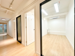 Rent Industrial Building【專營觀塘工廈出租】『MAN-HK.COM』觀塘工廈出租 觀塘分租單位 觀塘租工廈 觀塘租工作室 觀塘租樓上舖 租STUDIO 觀塘樓上舖出租 觀塘工作室出租 觀塘網店工作室 觀塘工作坊出租 觀塘工廈物業代理 SHOWROOM 觀塘小型工作坊出租 觀塘小型工作室出租 觀塘小型辦公室出租 觀塘小型烘焙教室出租 觀塘小型時裝網店出租 觀塘小型水晶網店出租 觀塘塔羅工作室出租 觀塘多功能工作室出租等等