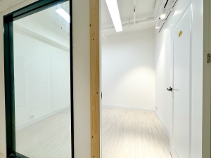 Rent Industrial Building【專營觀塘工廈出租】『MAN-HK.COM』觀塘工廈出租 觀塘分租單位 觀塘租工廈 觀塘租工作室 觀塘租樓上舖 租STUDIO 觀塘樓上舖出租 觀塘工作室出租 觀塘網店工作室 觀塘工作坊出租 觀塘工廈物業代理 SHOWROOM 觀塘小型工作坊出租 觀塘小型工作室出租 觀塘小型辦公室出租 觀塘小型烘焙教室出租 觀塘小型時裝網店出租 觀塘小型水晶網店出租 觀塘塔羅工作室出租 觀塘多功能工作室出租等等