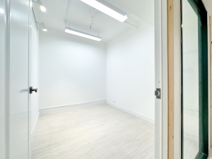 Rent Industrial Building【專營觀塘工廈出租】『MAN-HK.COM』觀塘工廈出租 觀塘分租單位 觀塘租工廈 觀塘租工作室 觀塘租樓上舖 租STUDIO 觀塘樓上舖出租 觀塘工作室出租 觀塘網店工作室 觀塘工作坊出租 觀塘工廈物業代理 SHOWROOM 觀塘小型工作坊出租 觀塘小型工作室出租 觀塘小型辦公室出租 觀塘小型烘焙教室出租 觀塘小型時裝網店出租 觀塘小型水晶網店出租 觀塘塔羅工作室出租 觀塘多功能工作室出租等等